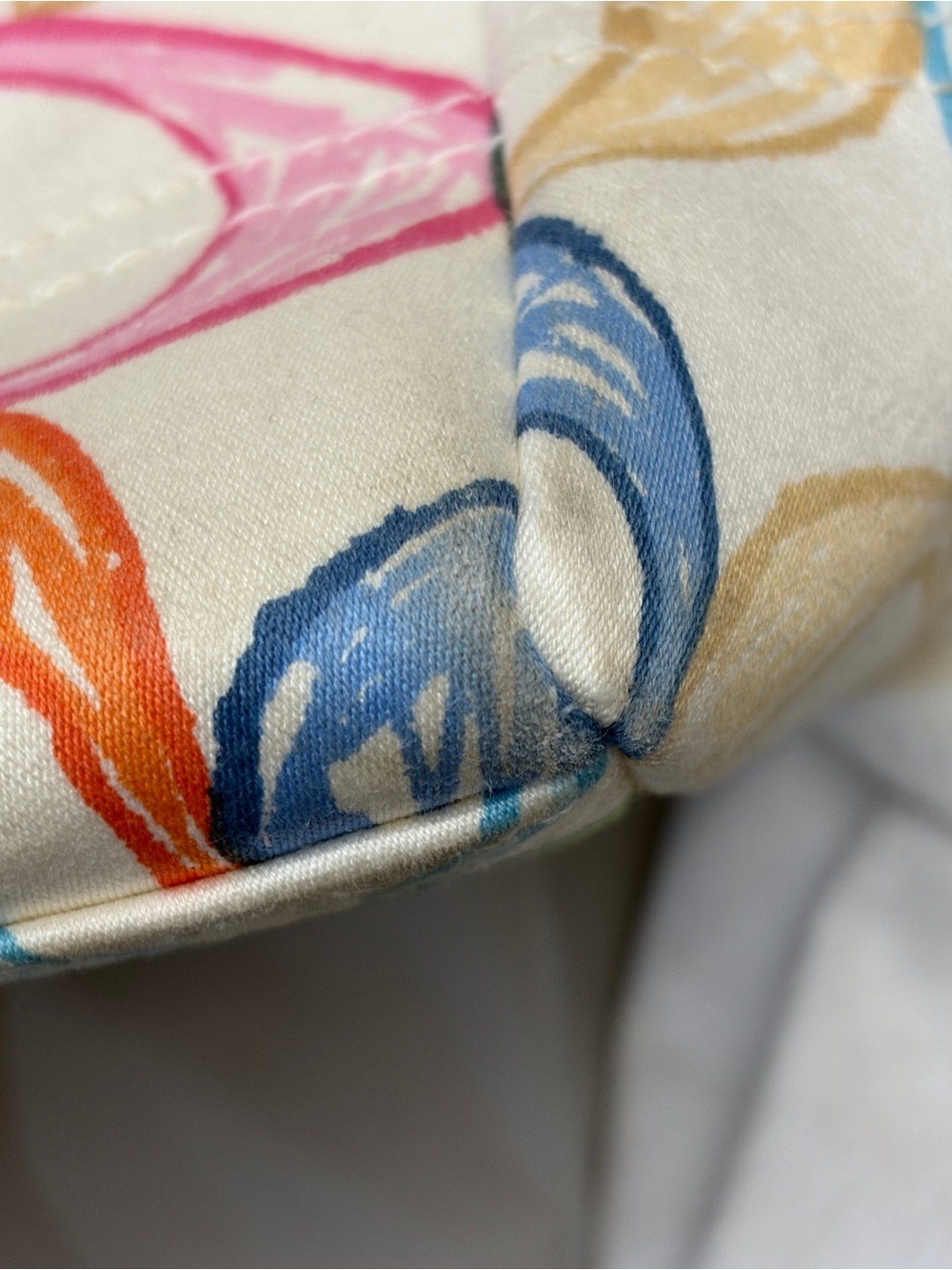 Coach Watercolor Signature "Scribble" Print Tote Bag - Picture 7 of 8